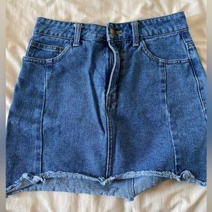 Jean mini skirt
